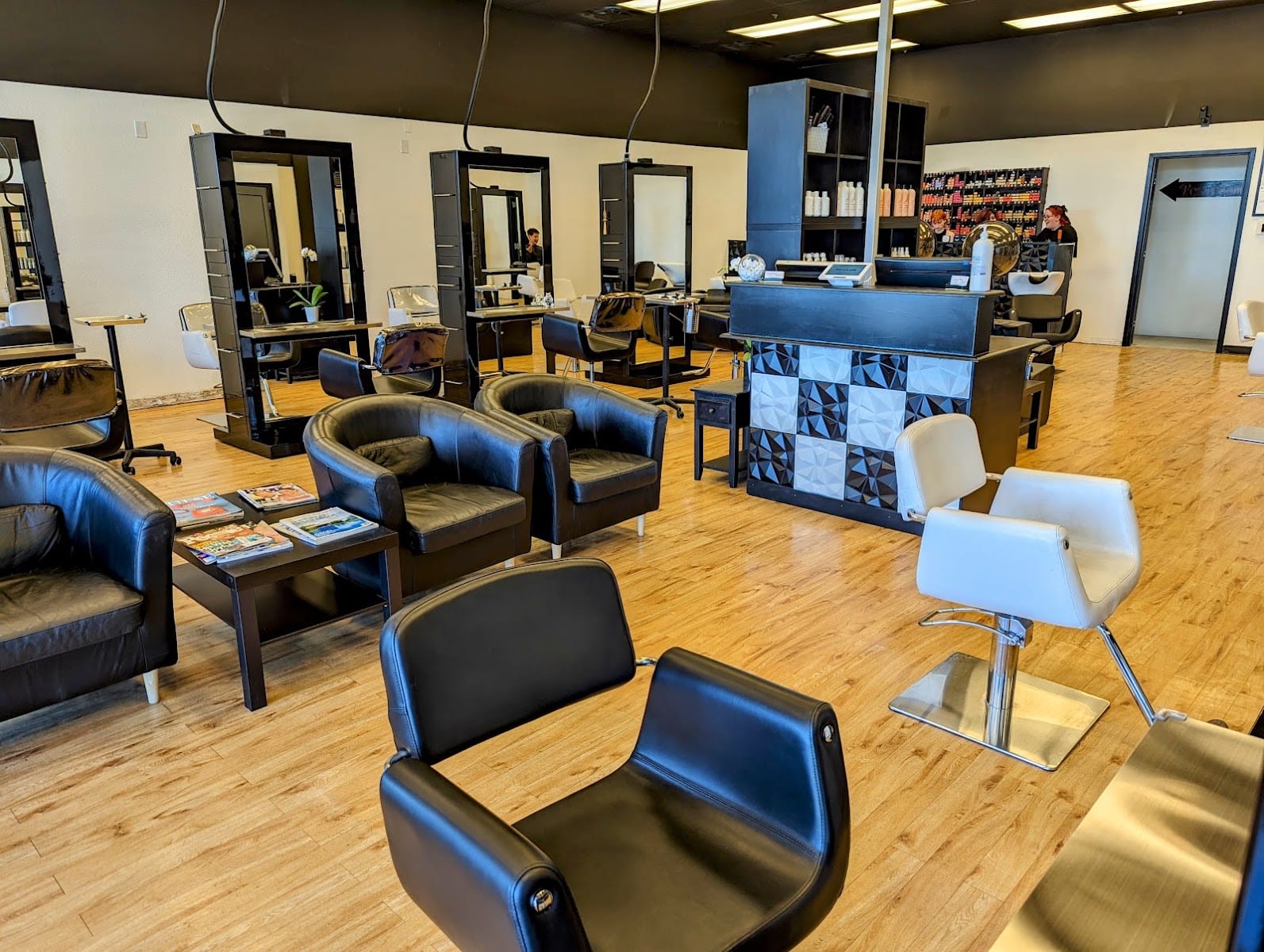 David Frank Salon, photo 3