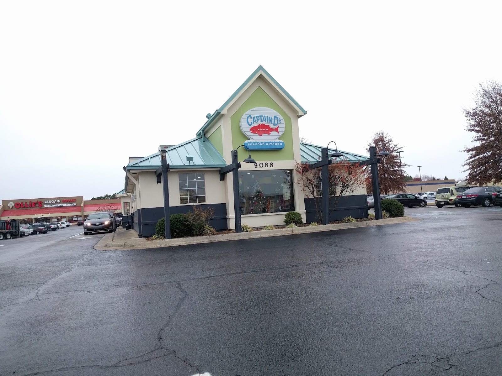 Captain D's, photo 2