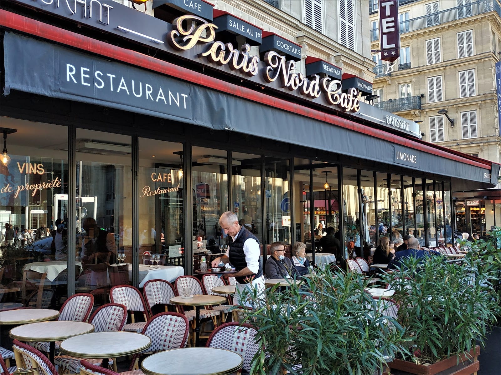 Paris Nord Café