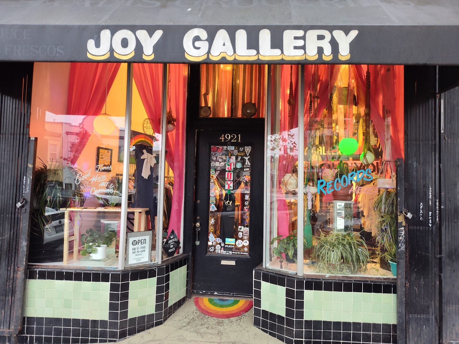 JOY Gallery & JOY Shop