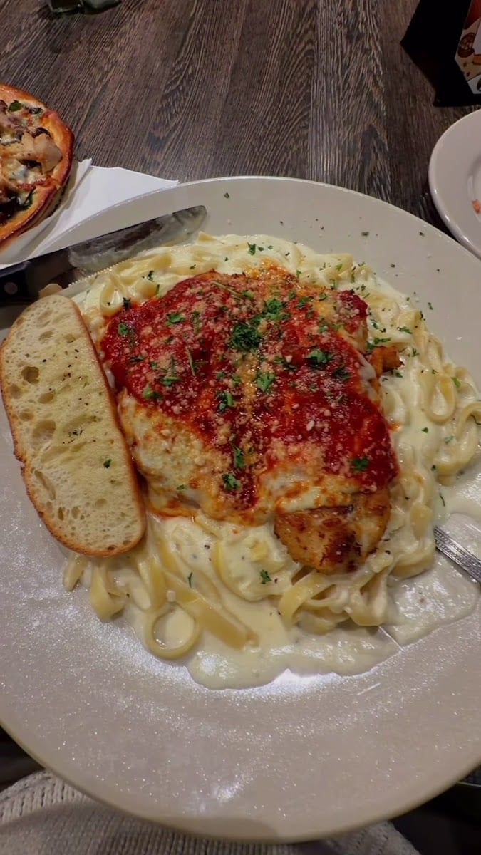 Salvatori's Fort Wayne North, photo 3