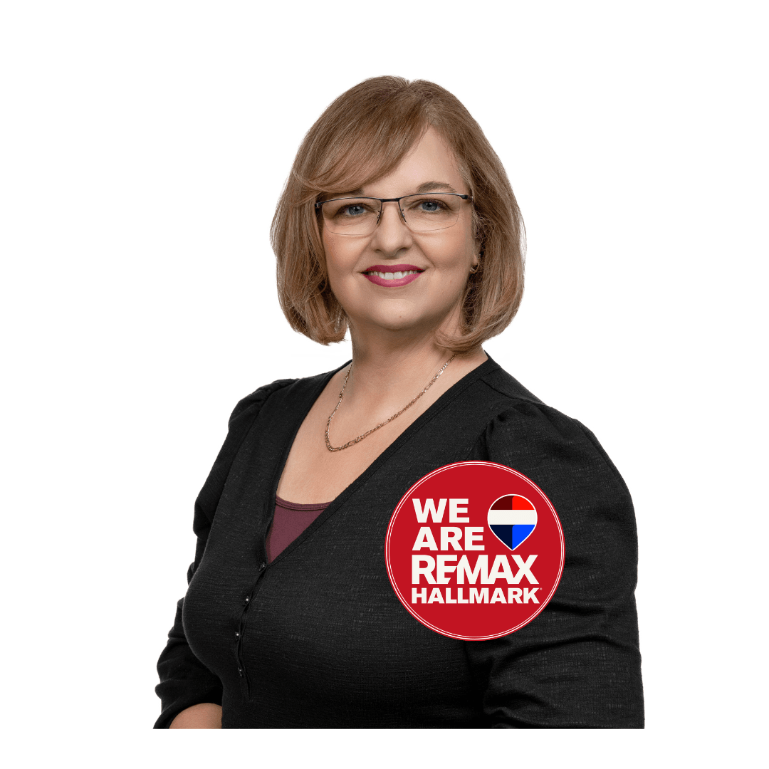 Dahna Sanderson Real Estate Agent - RE/MAX Hallmark Realty Ltd, photo 2