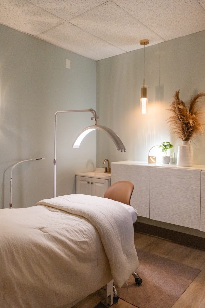 Essentials South Tampa Day Spa