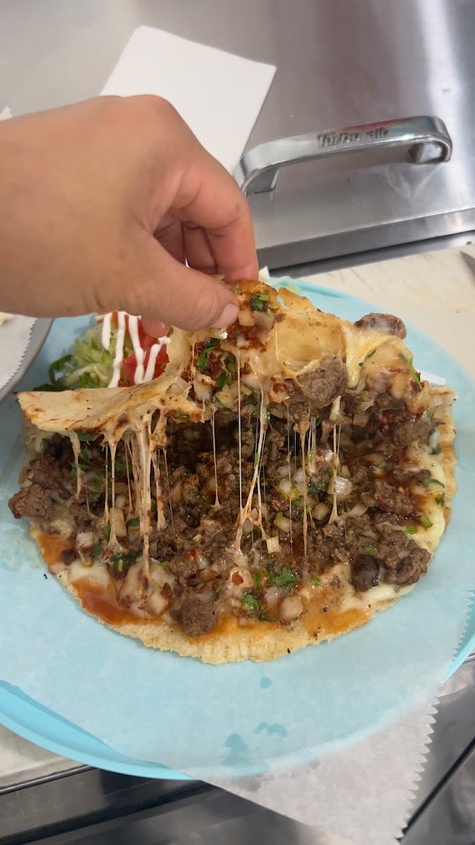 Taqueria SANTI, photo 3