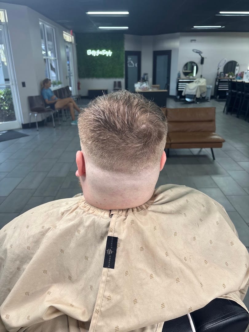 Frik the Barber, photo 3