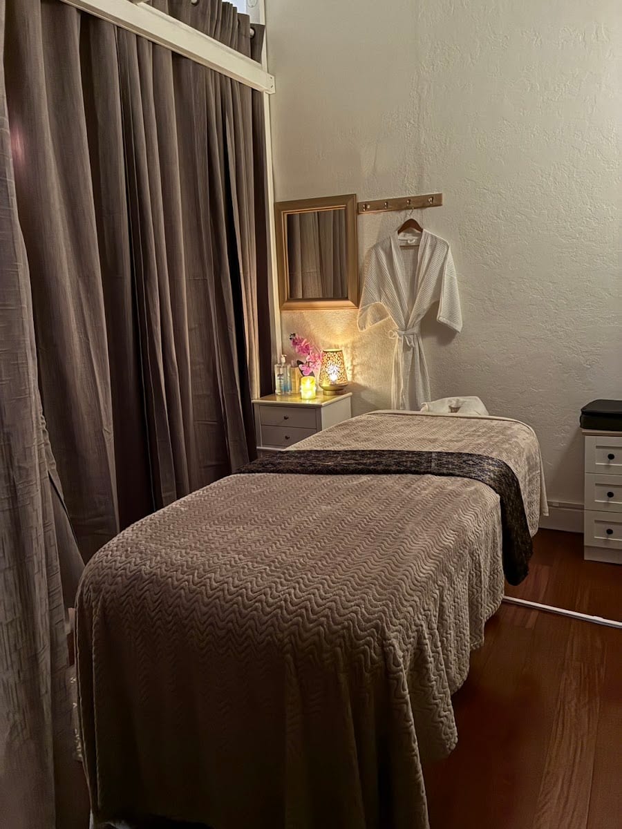 Palms Thai Massage & Wellness, photo 2