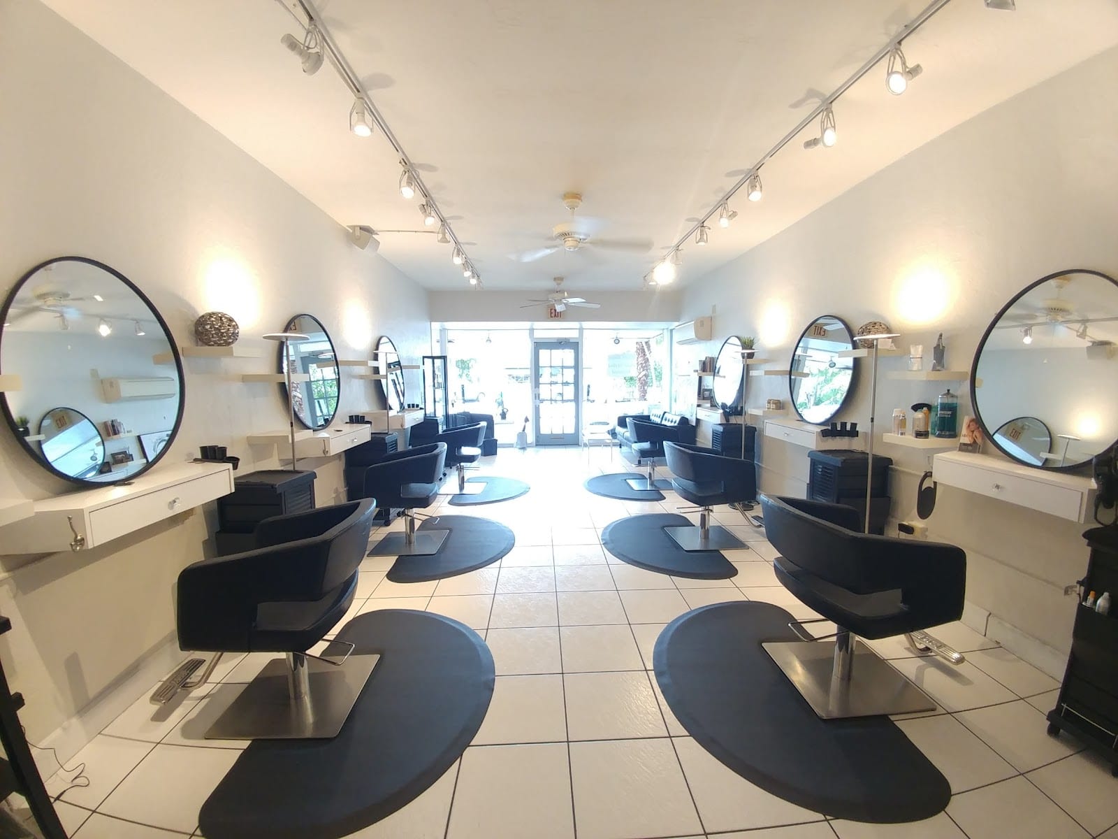 Salon 1820, photo 3