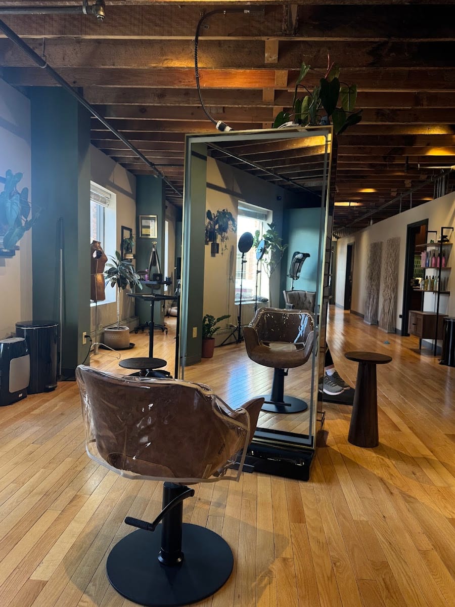 Suede Salon & Spa