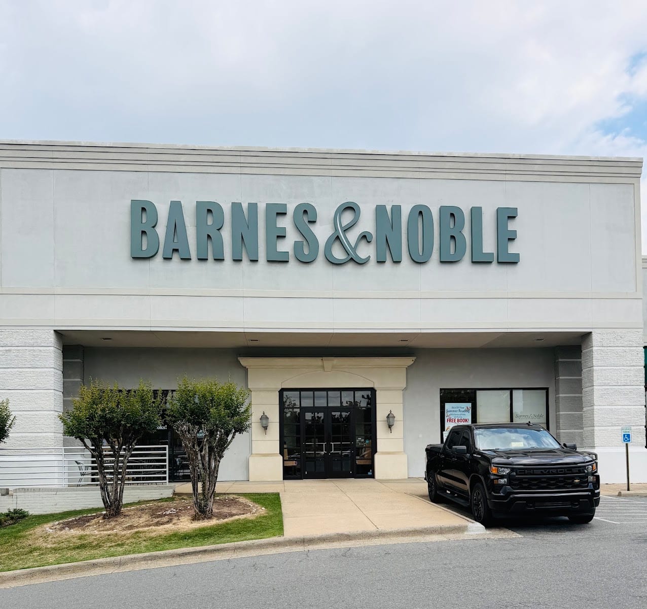 Barnes & Noble