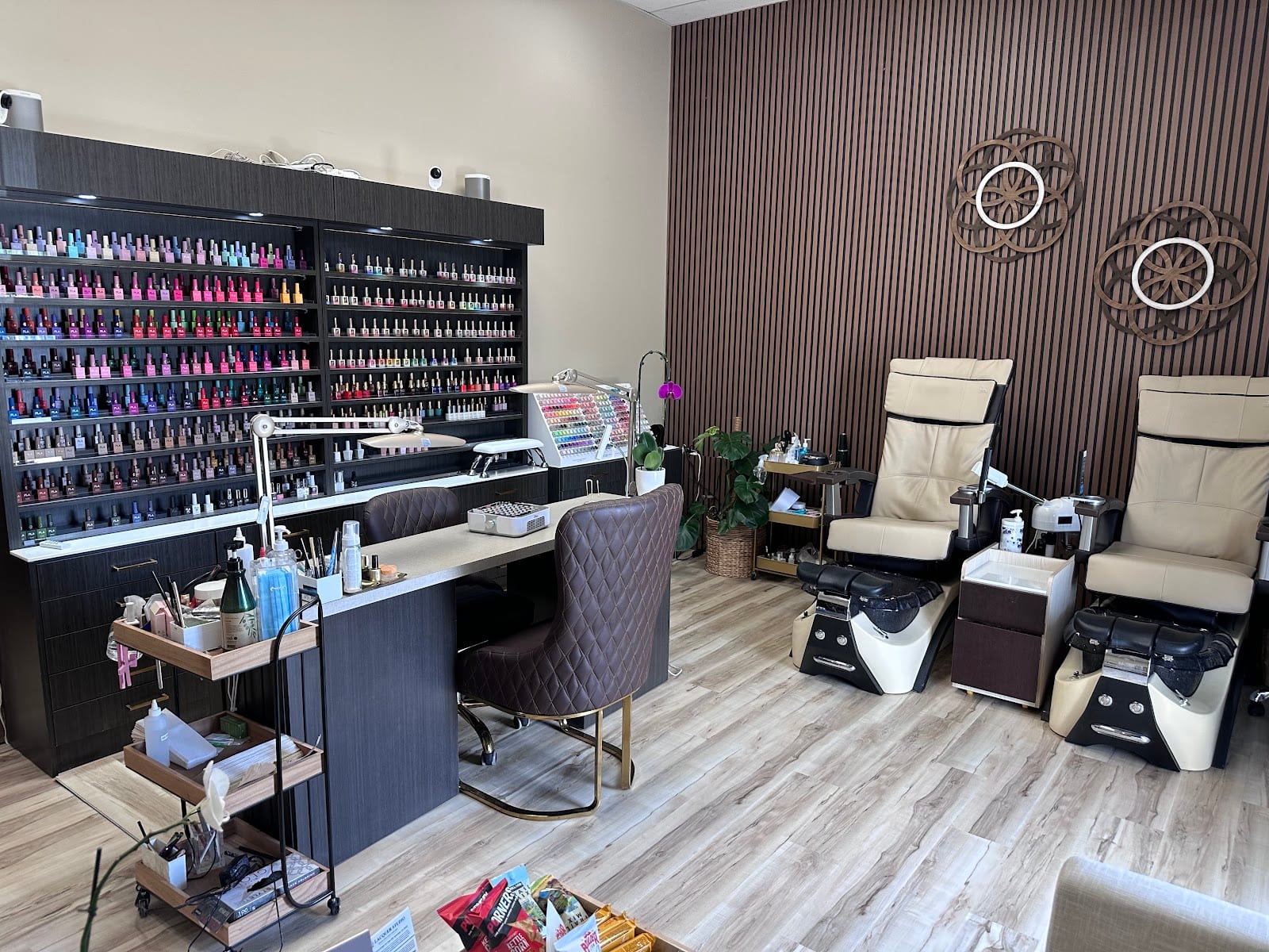 Lacquer Studio, photo 2