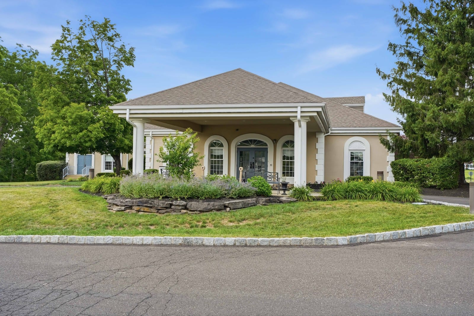 Sutton Osborne Real Estate Team, photo 4