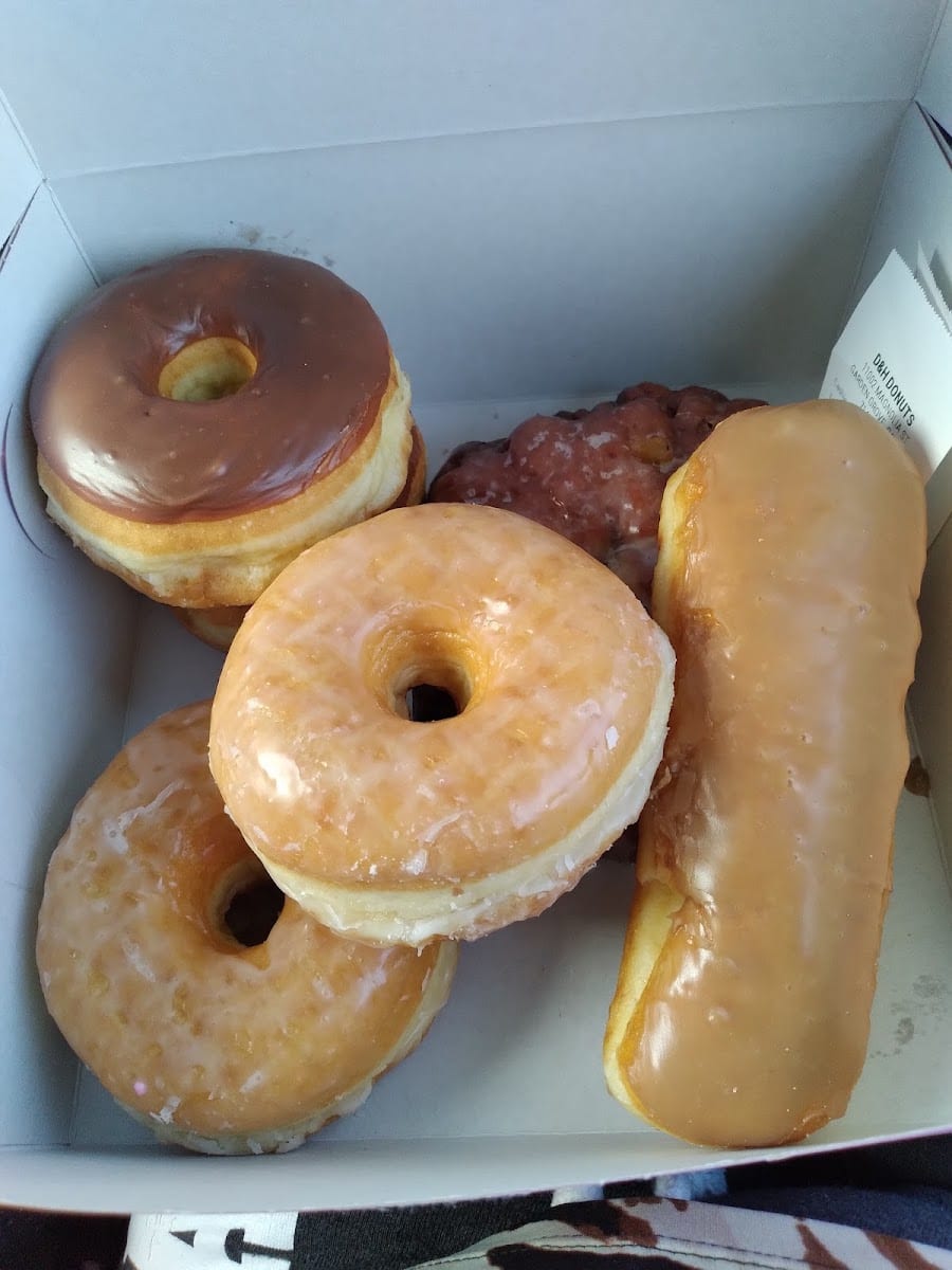 D&H Donuts, photo 2