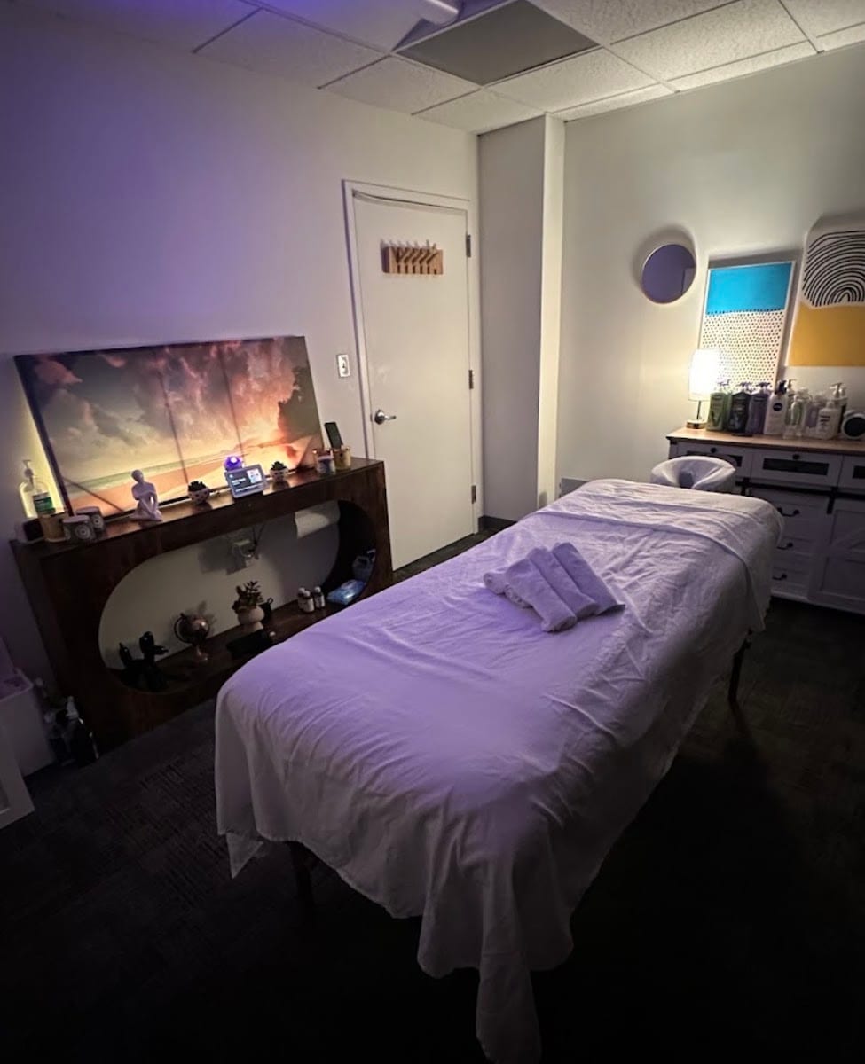 Jesse ple massage & spa