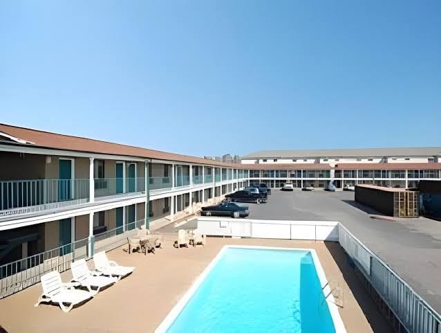 Midtown Inn