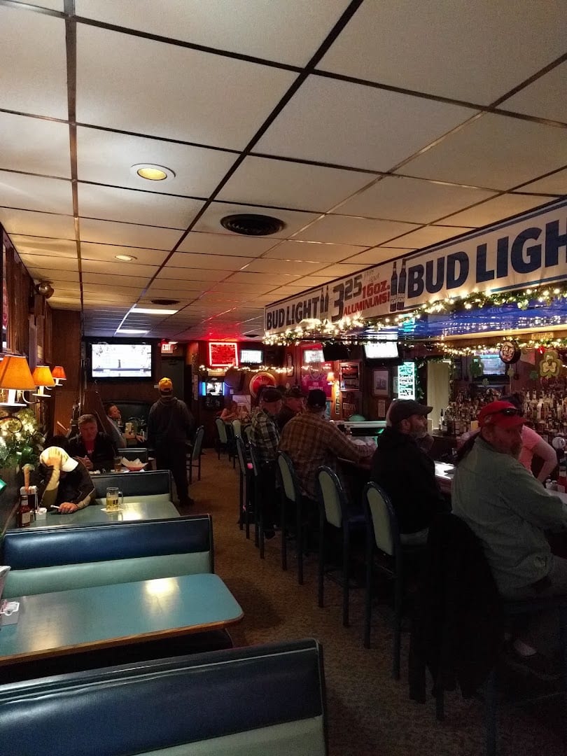 Idle Hour Tavern, photo 3