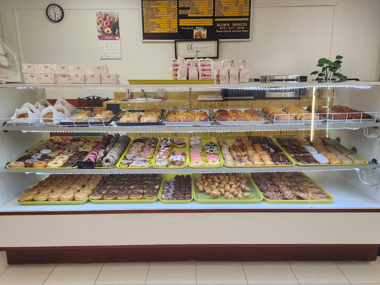 Blums Donuts, photo 2
