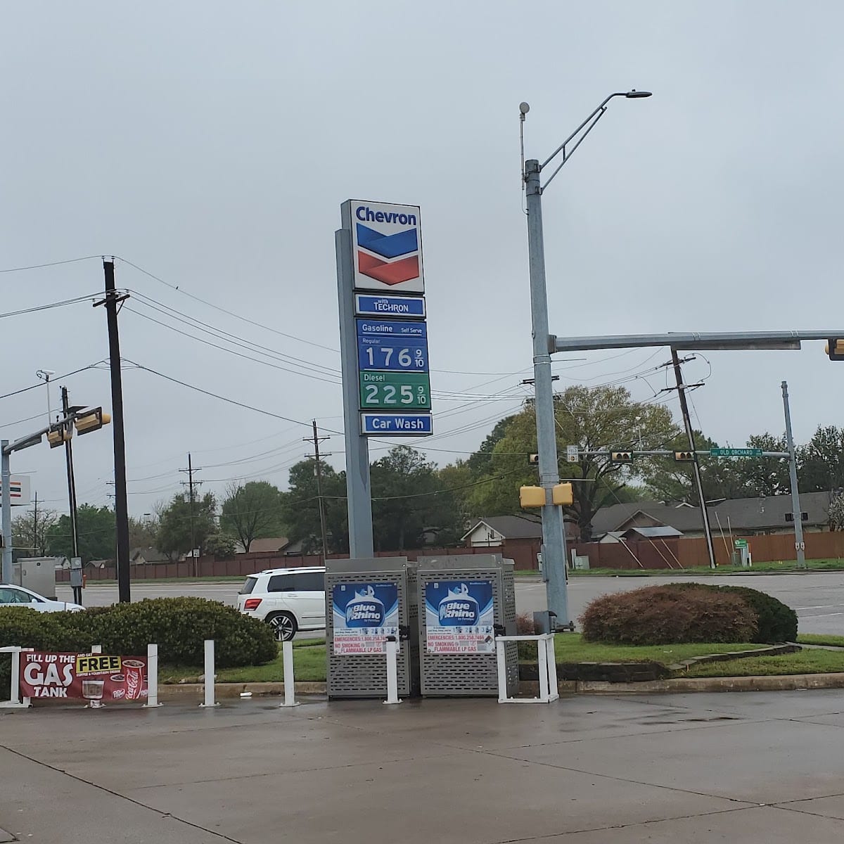 Chevron, photo 3