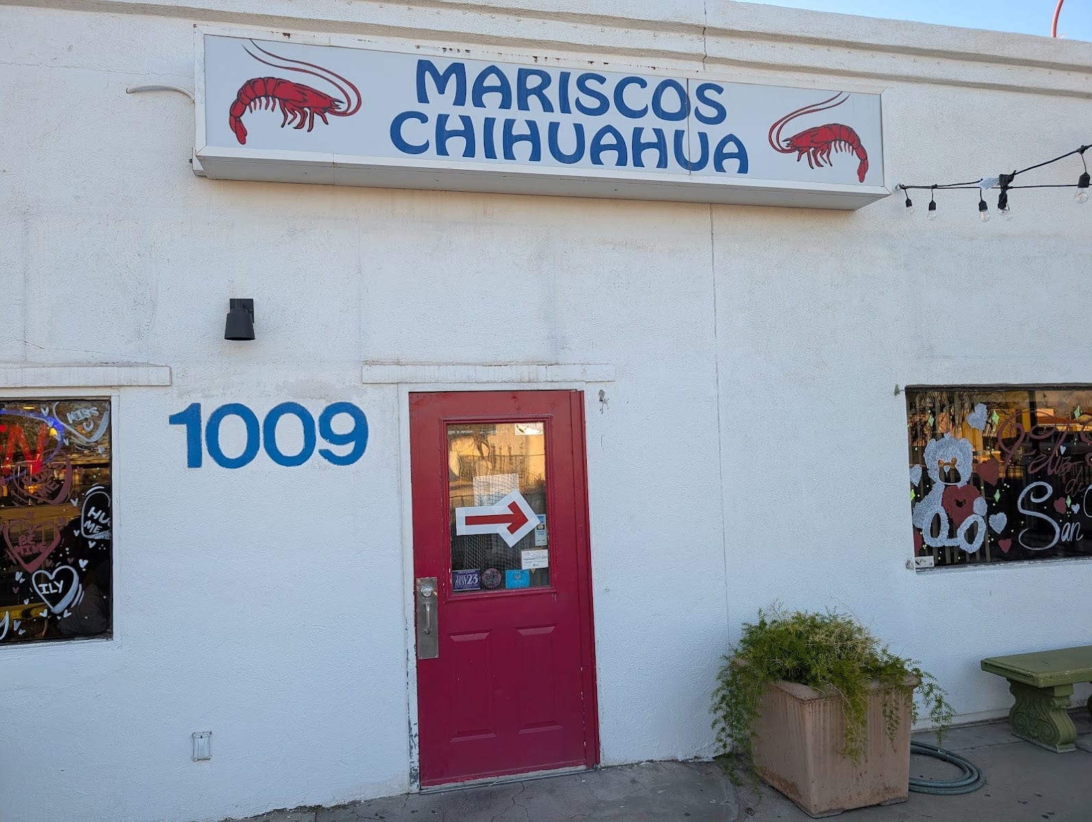 Mariscos Chihuahua on Grande