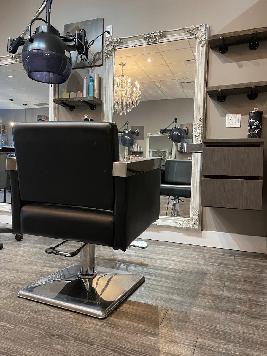 Boulevard Salon, photo 2