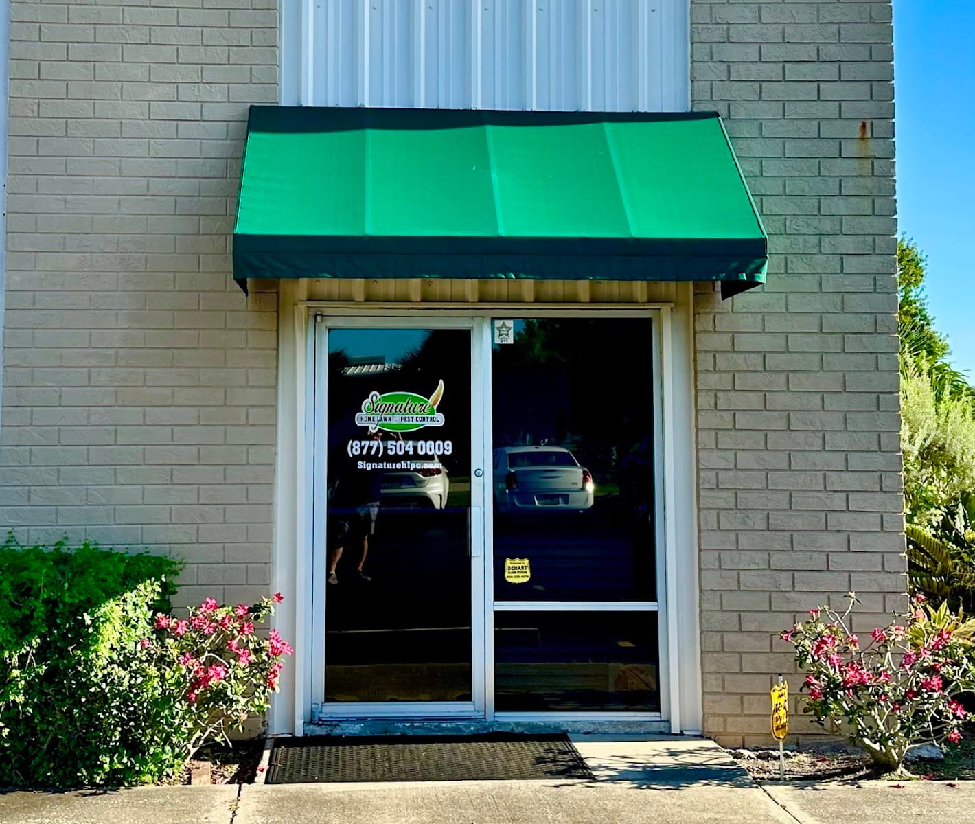 Signature Home Lawn and Pest Control, photo 3