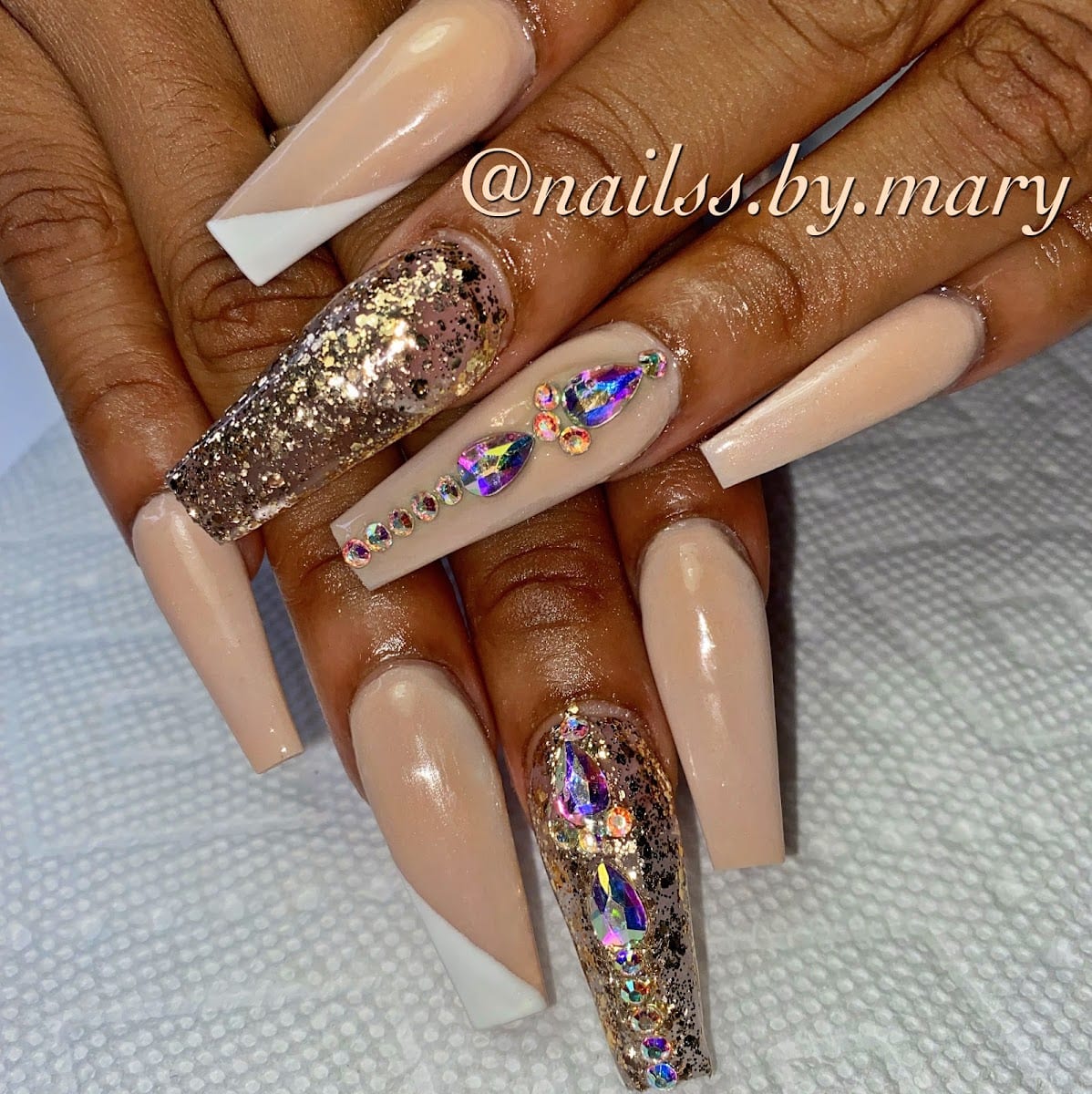 Nails by Mary