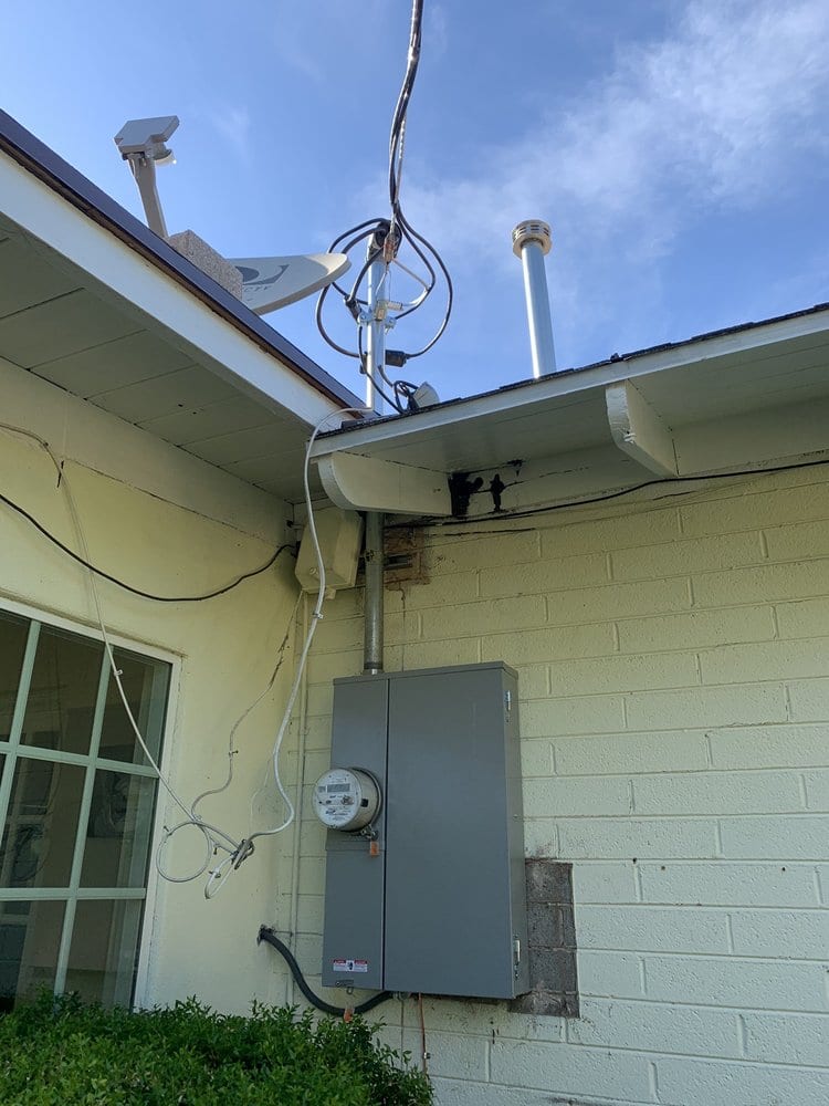 Electrical Land, photo 2