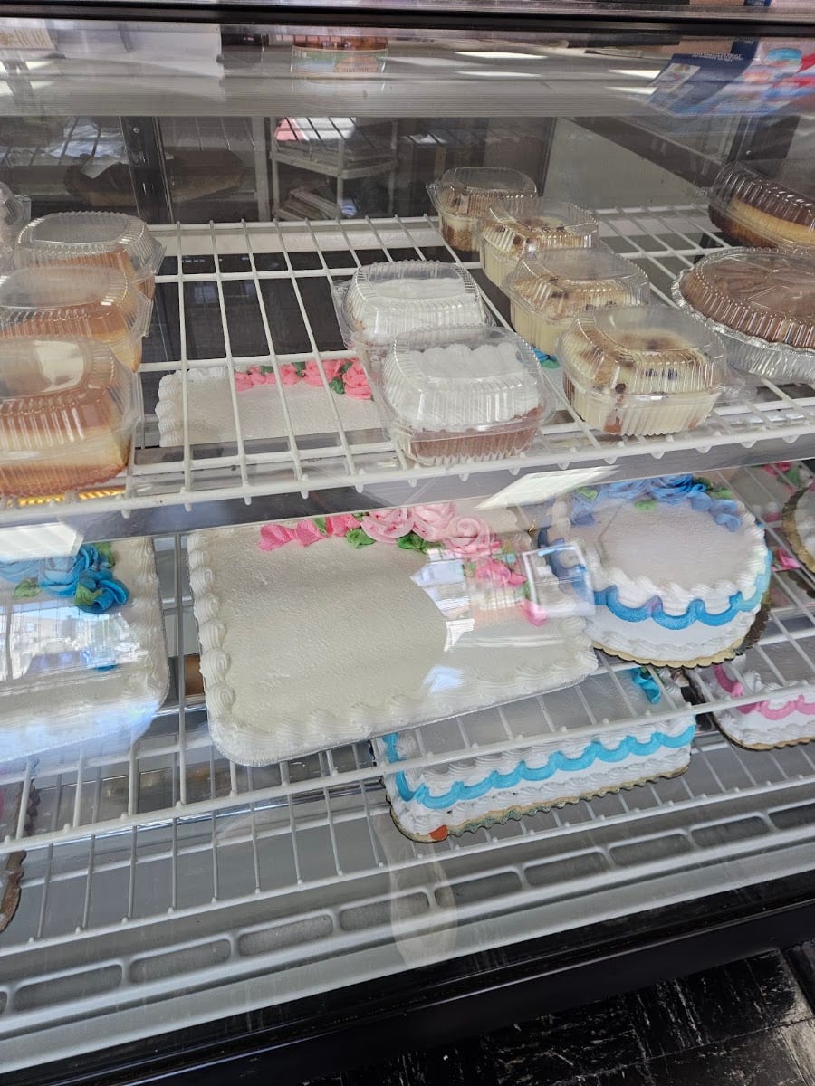 Lelenitas Cakes Inc, photo 2