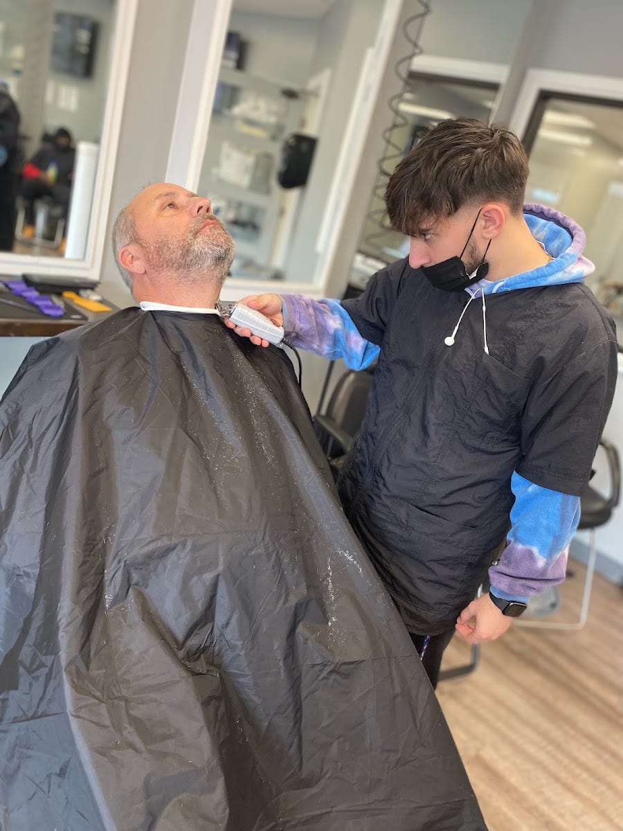 Sharp Edgez Barber Institute, photo 3