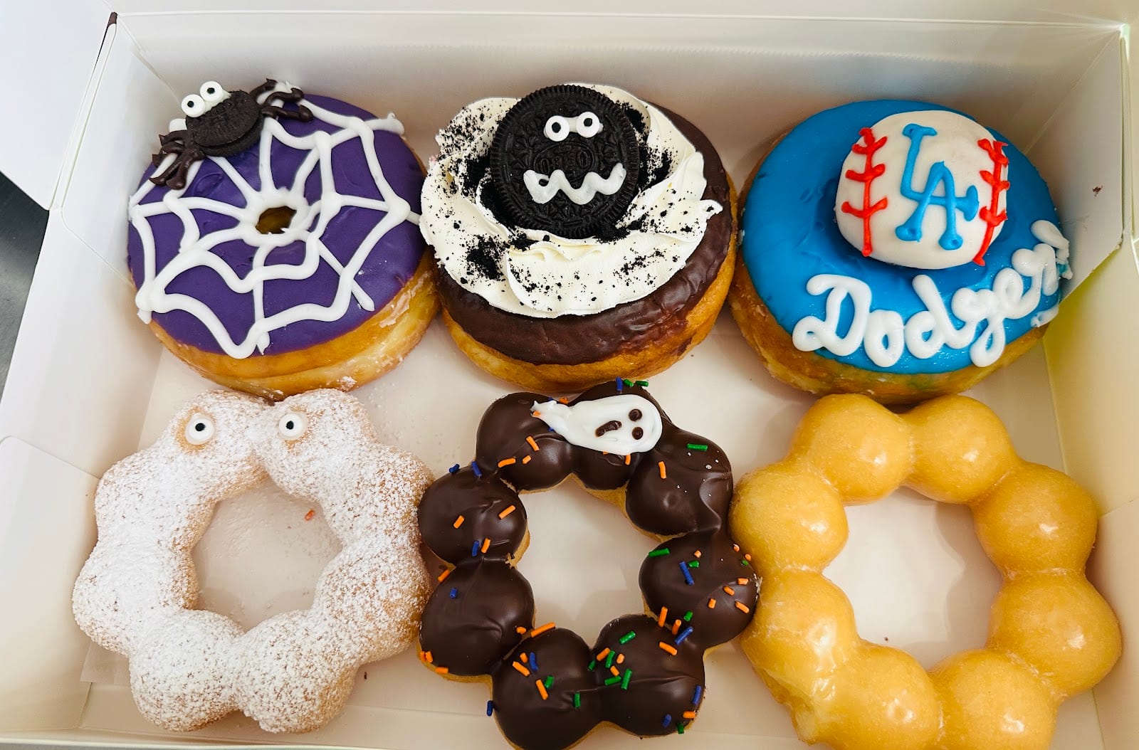 Sak Donuts