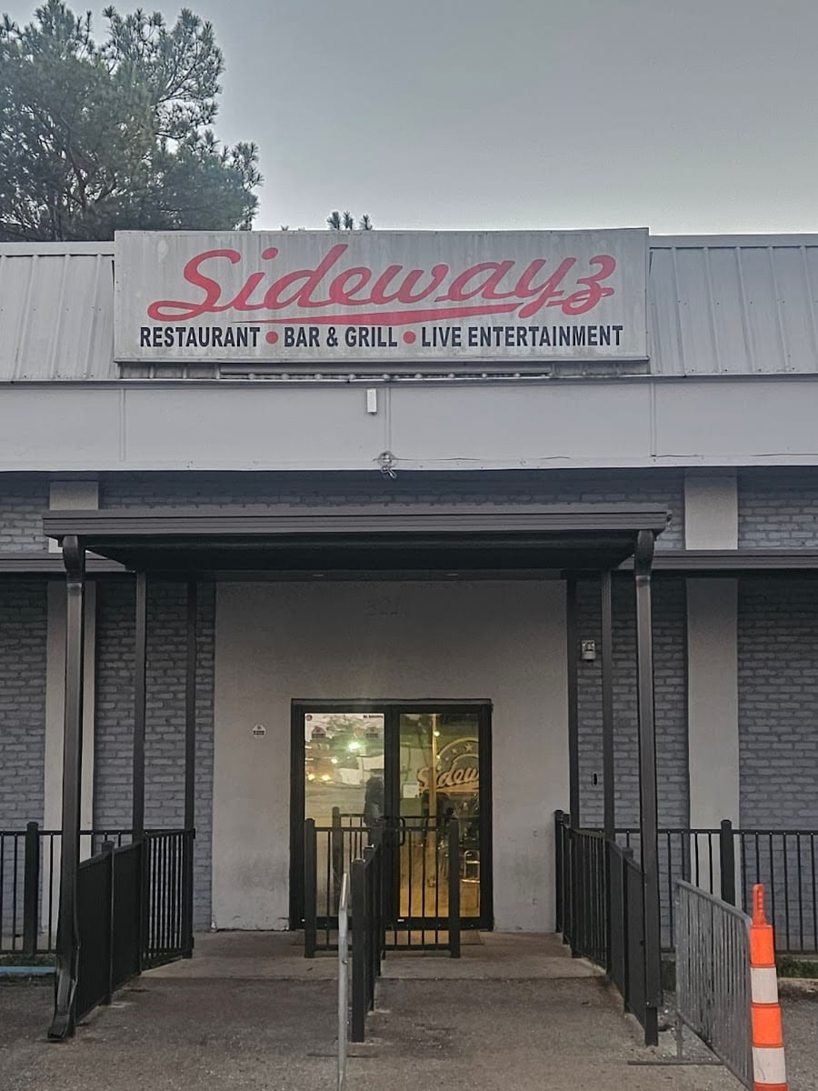 Sidewayz Sports Bar and Grill, photo 2
