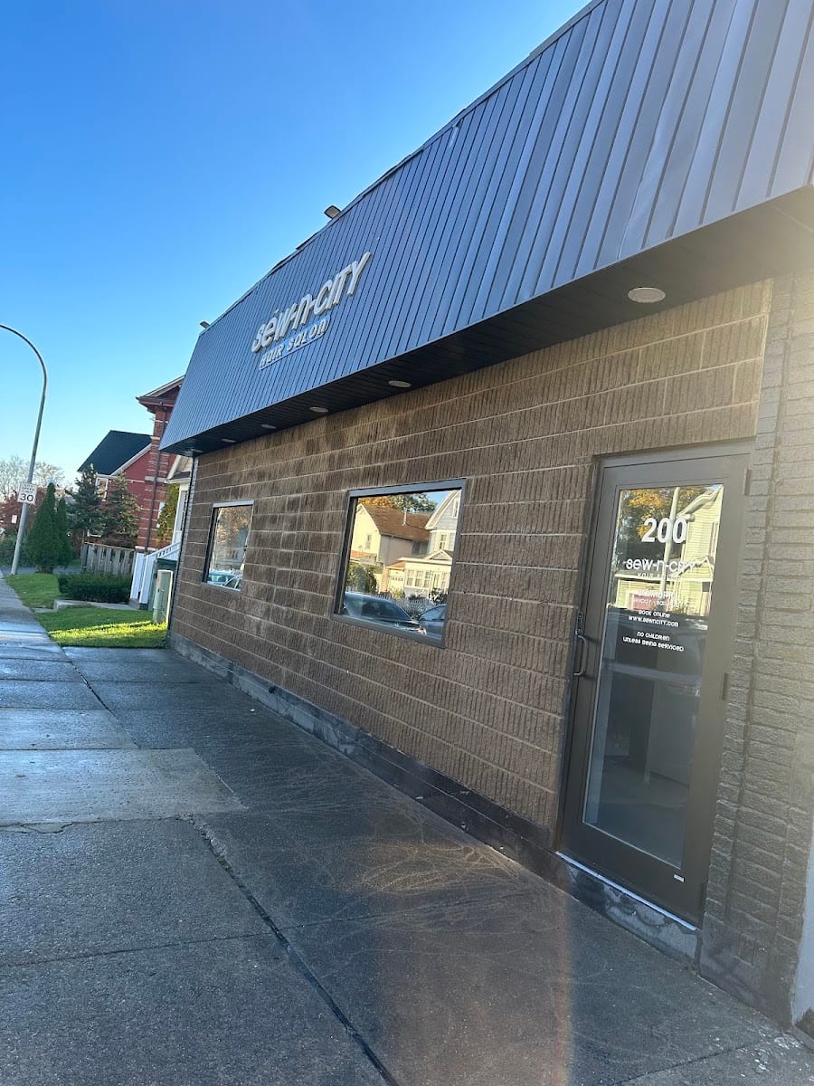 Sew-N-City Hair Salon, photo 2
