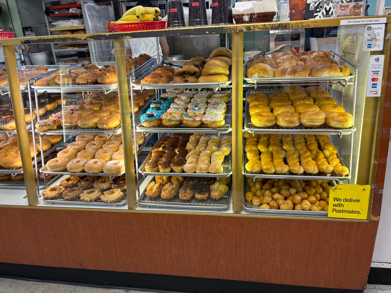 Donuts King bakery