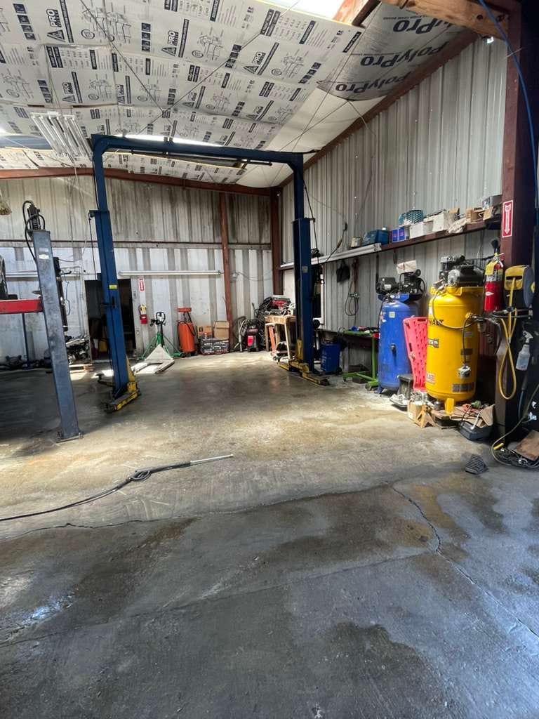 SALAZAR AUTO REPAIR, photo 3