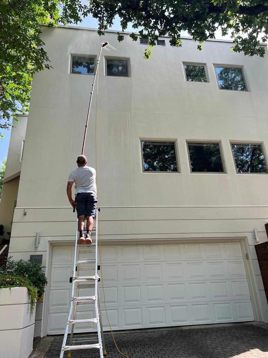 1st Stop Window Cleaning, photo 3