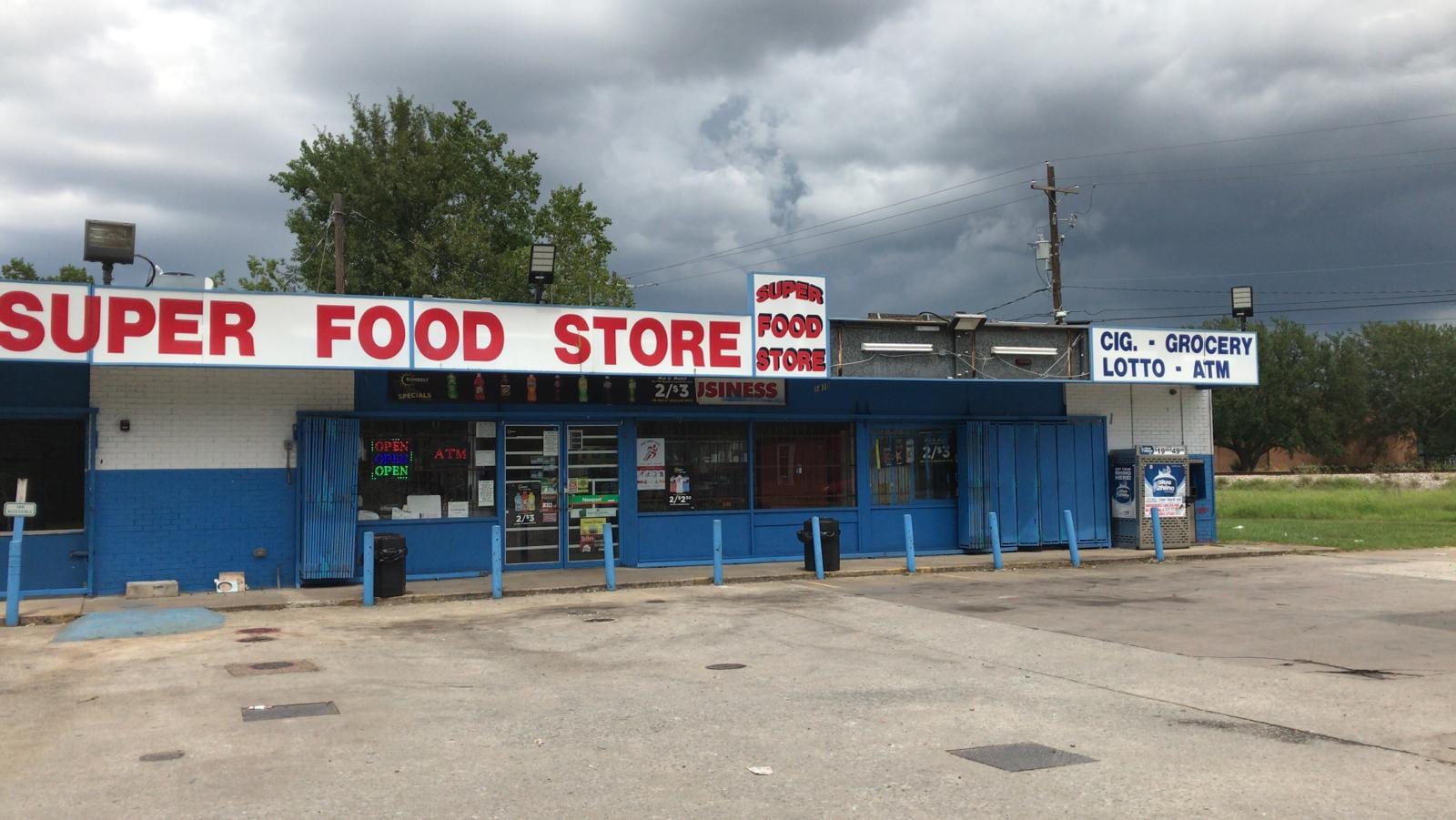 Super Food Store