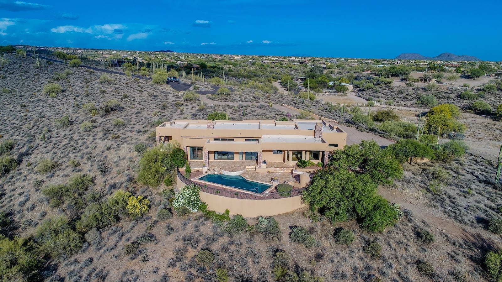 Roger Banning | RE/MAX Fine Properties, photo 4