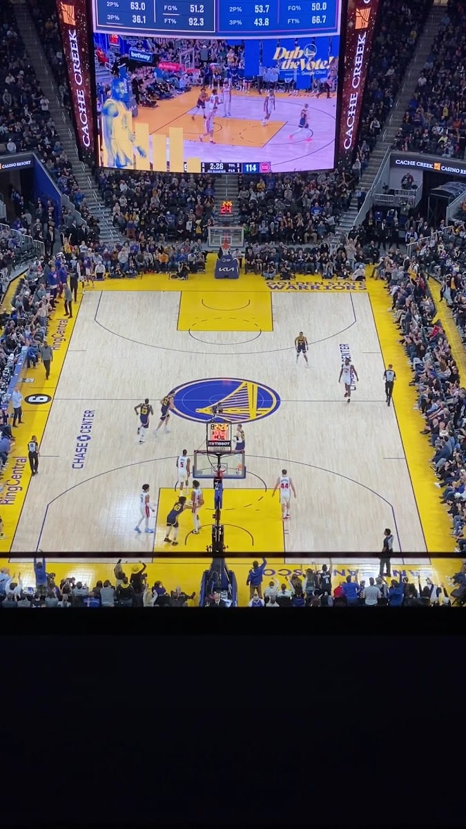Above The Rim, photo 2
