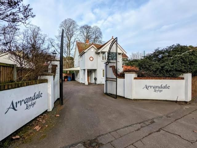 Luxurious 5-bed House in Norwich, photo 2