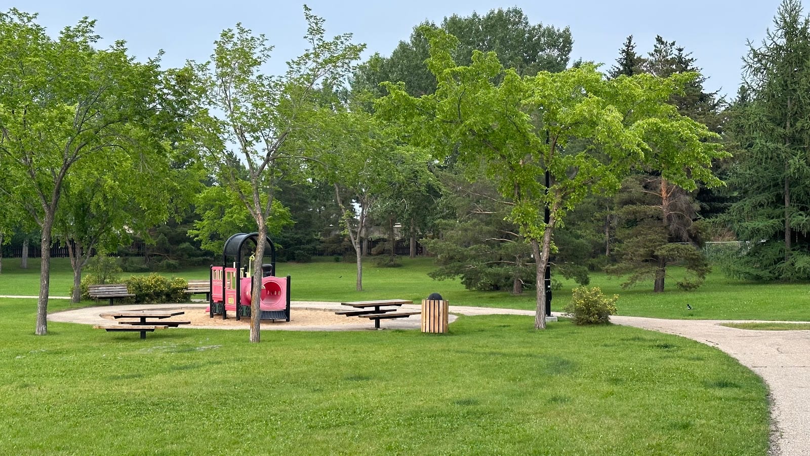 (Nottingham Train Playground)