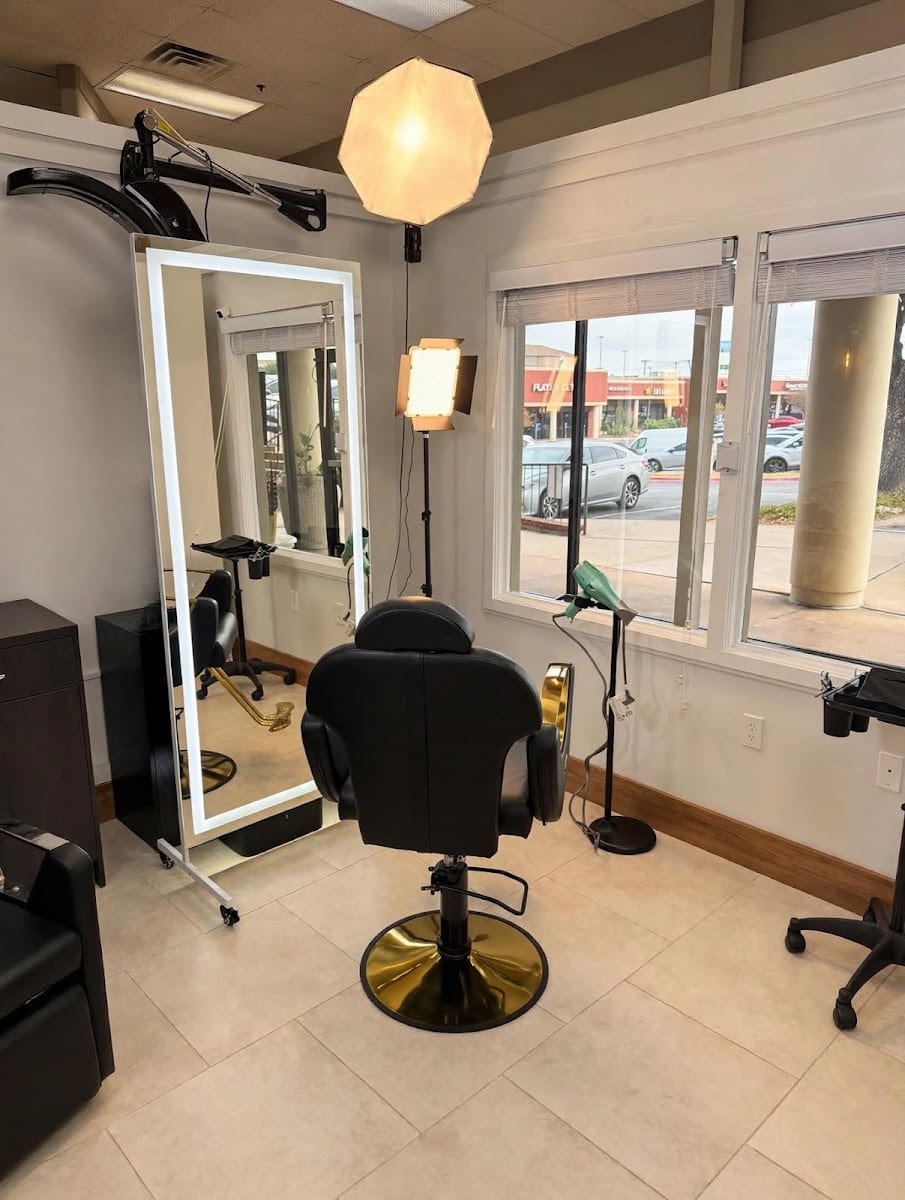 M&J Hair Salon and Boutique