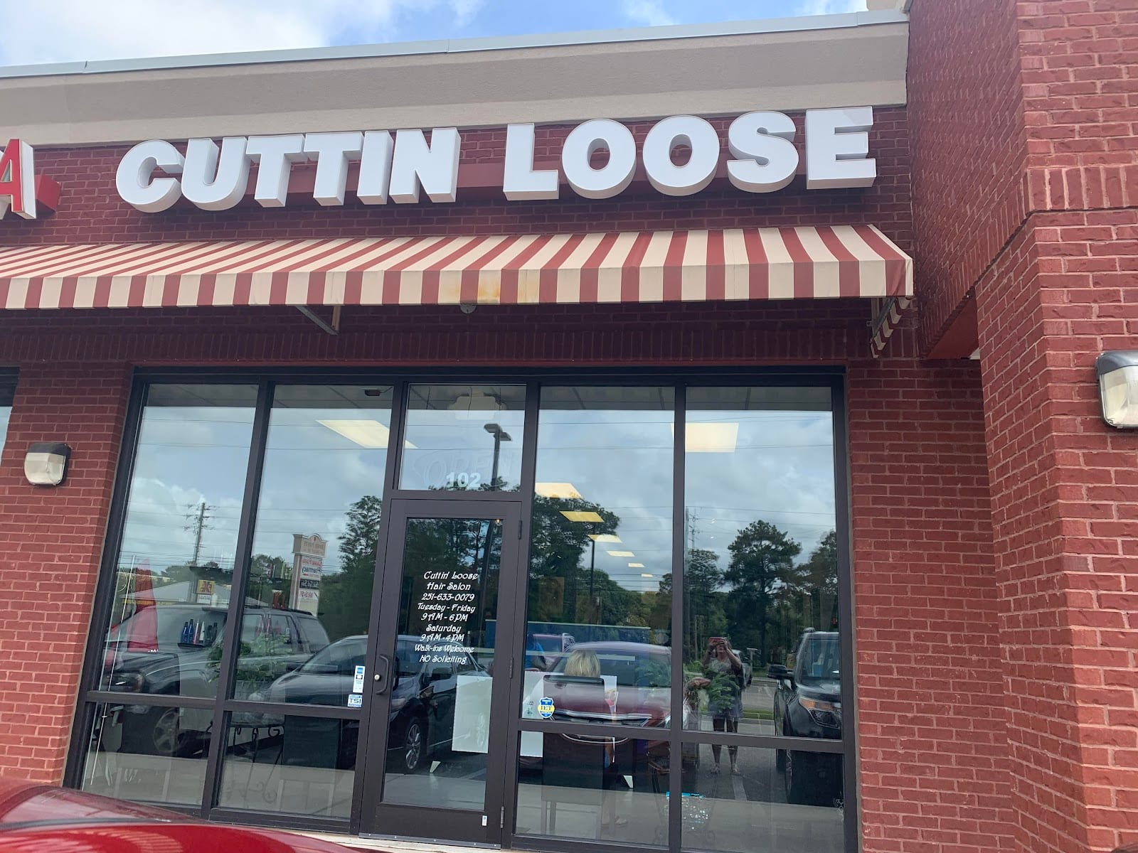 Cuttin Loose Hair Salon