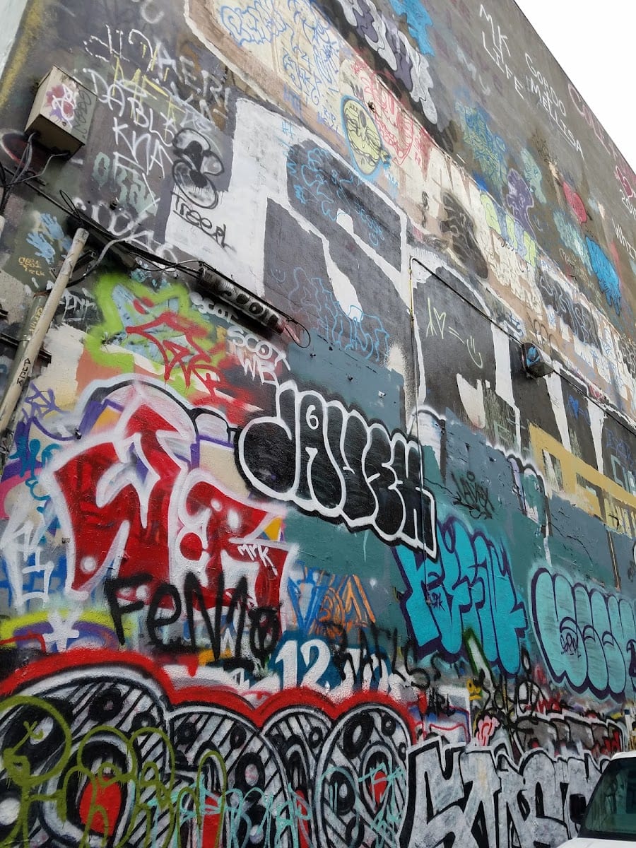 Olympia Free Wall