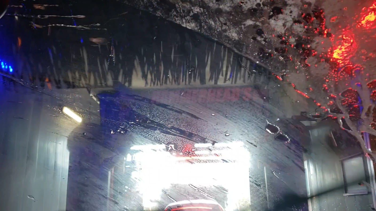 Whistle Express Car Wash, photo 3