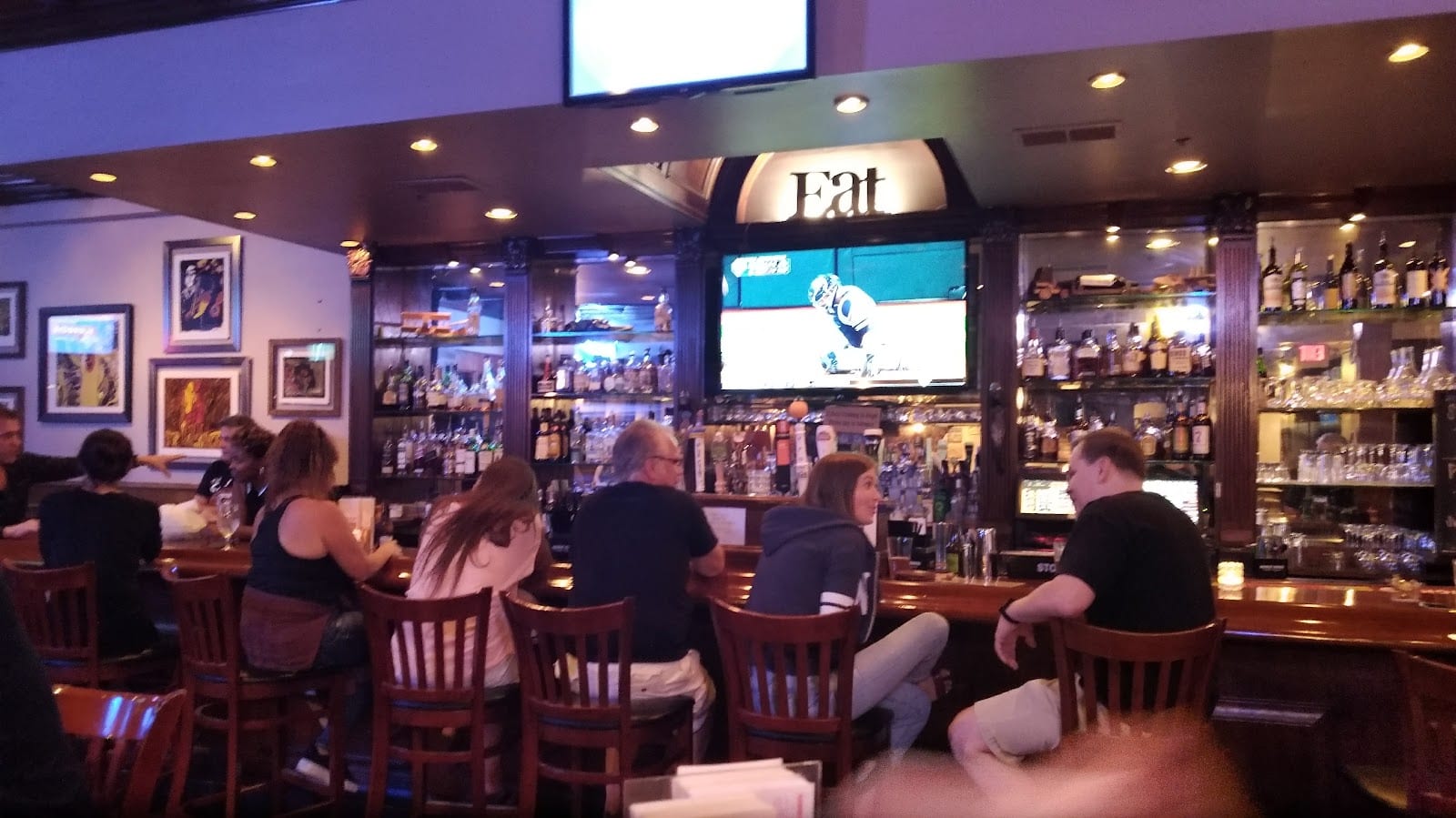 Utopia Bar, photo 2
