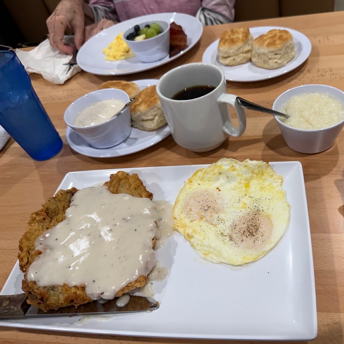 Egg haus cafe - Aubrey, photo 3