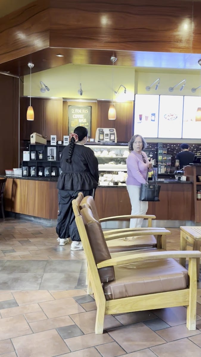 Nordstrom Ebar Artisan Coffee, photo 3