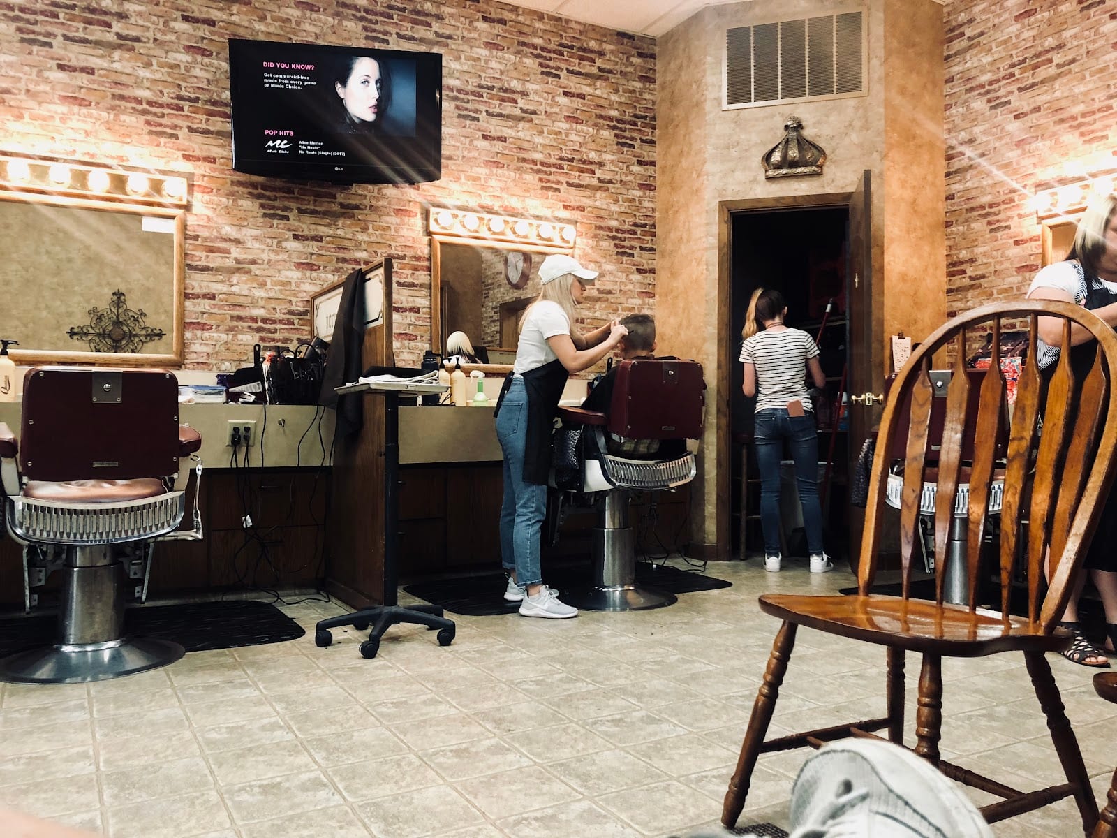 King Hair, photo 2