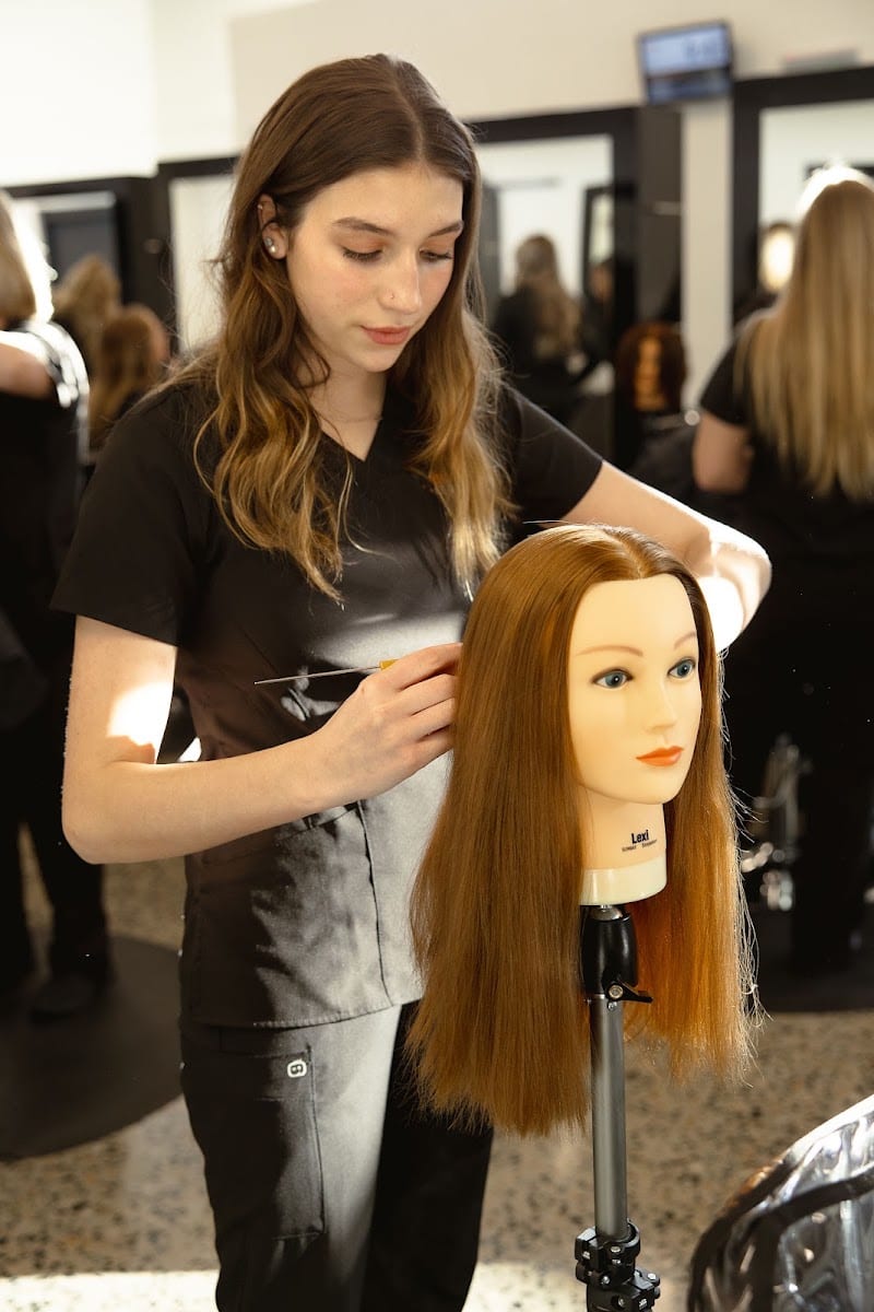 The Salon at Helena College, photo 4