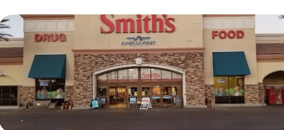 Smith's, photo 2