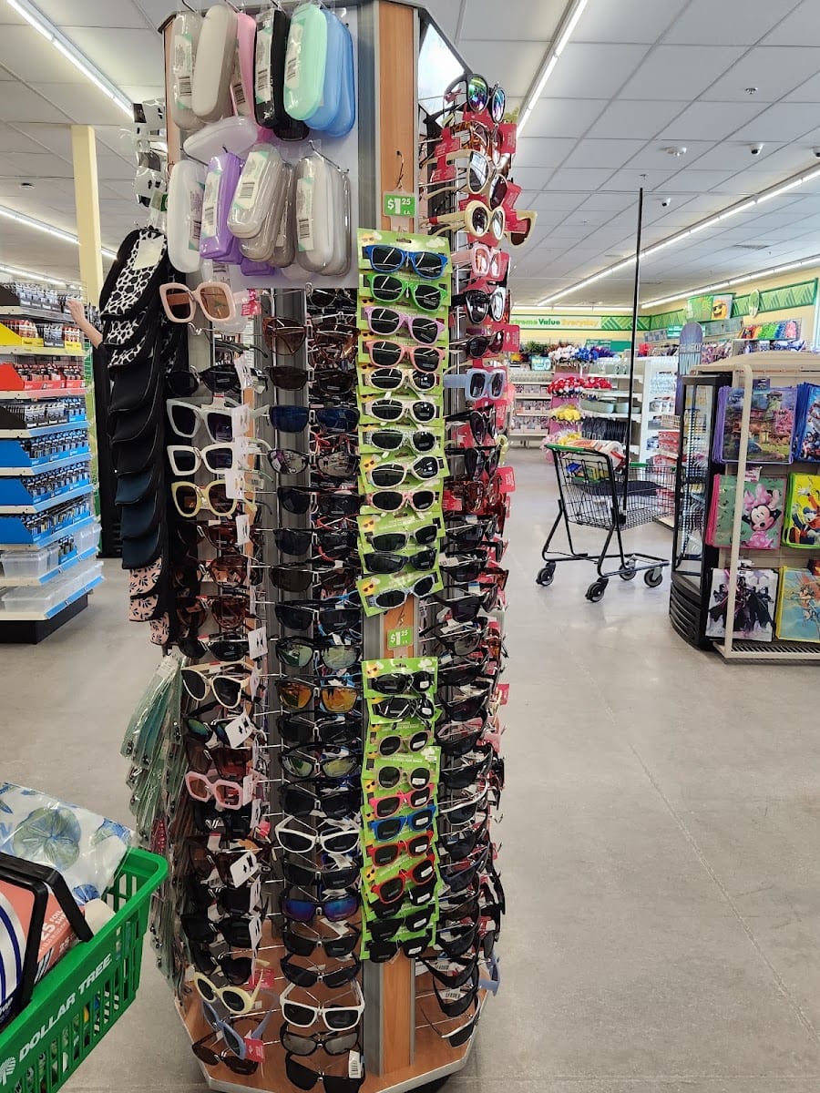 Dollar Tree, photo 4